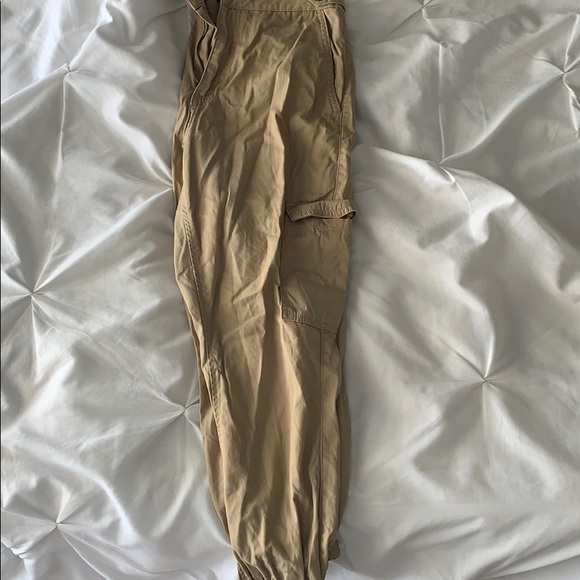 Never before worm tan cargo pants - Picture 3 of 3